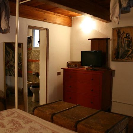 Central Apartment With Garden Milan Exterior photo