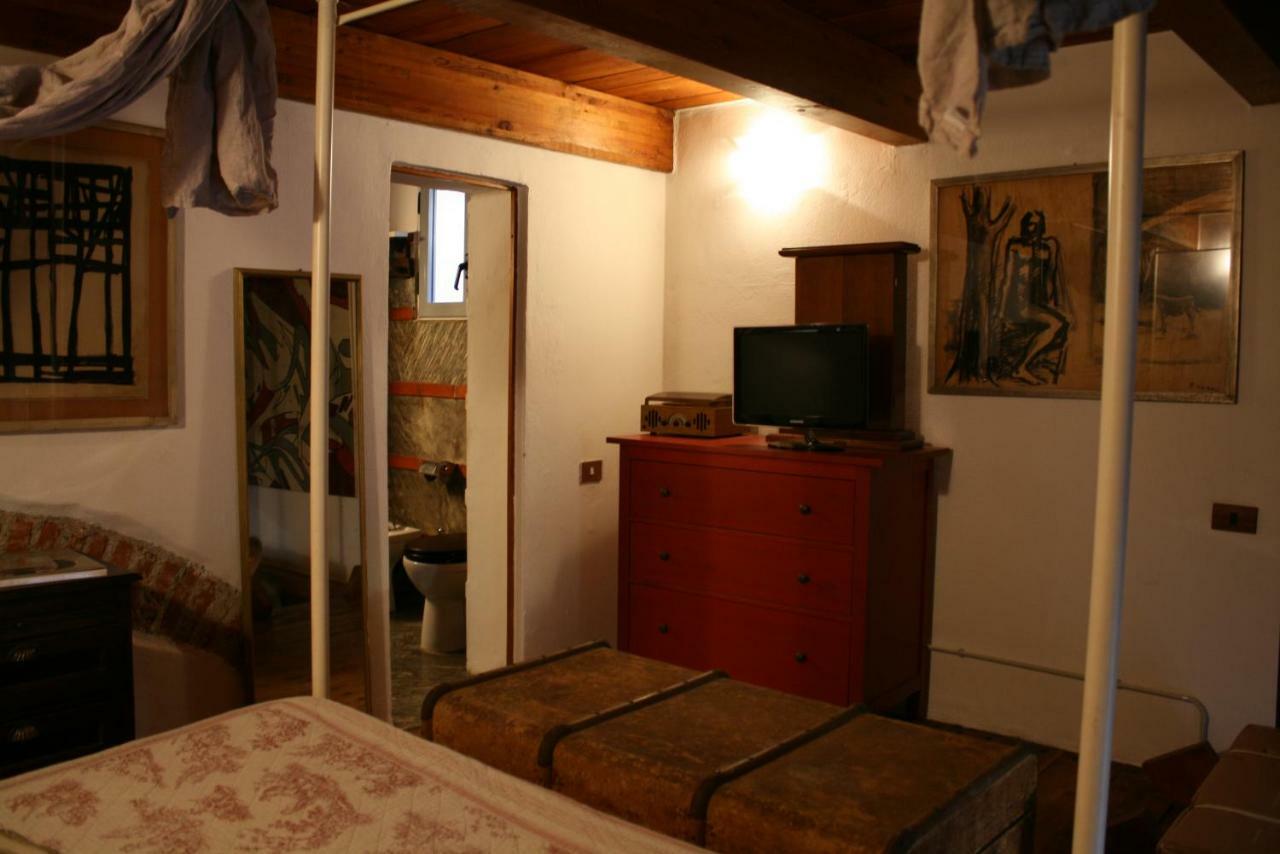 Central Apartment With Garden Milan Exterior photo